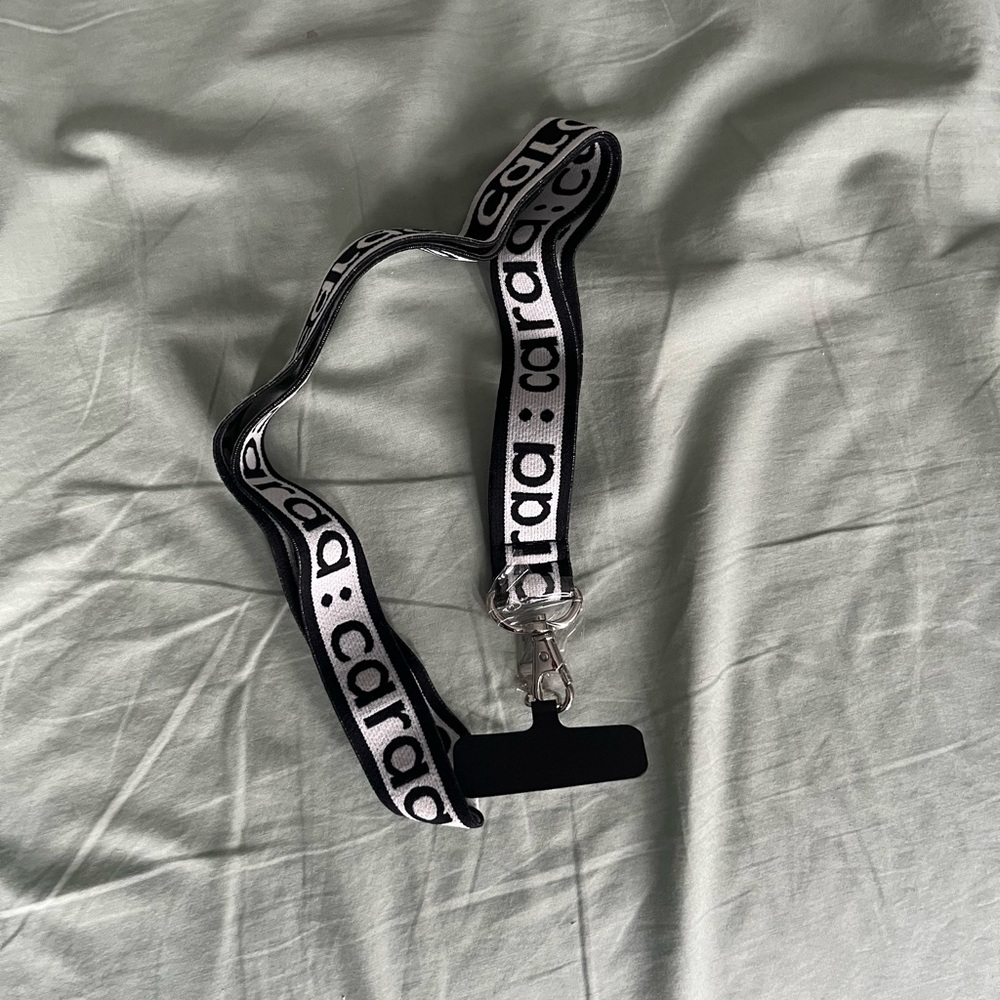 Caraa cell phone lanyard